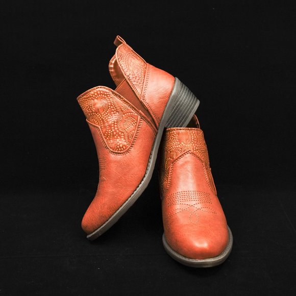 Legend Ankle Boot 6 Extra Wide 
